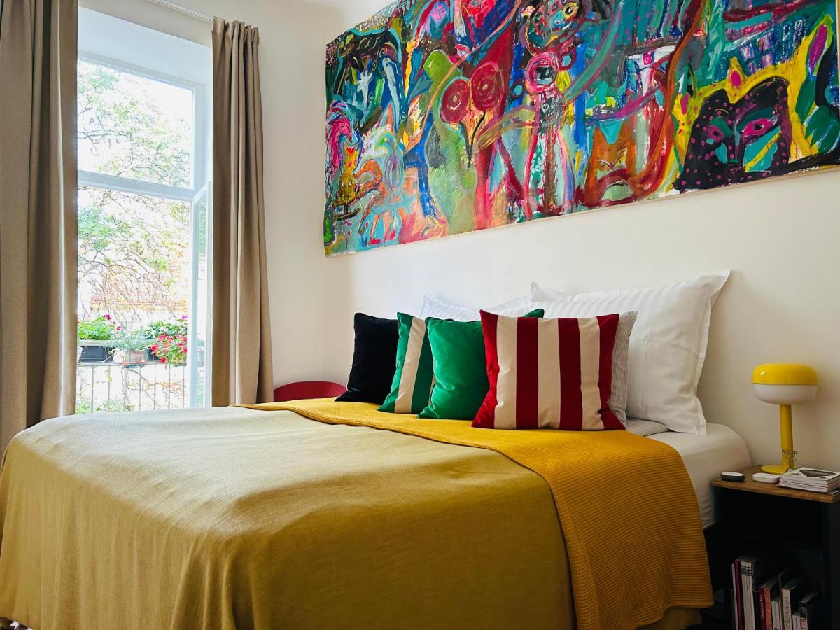 Green Balcony & King Size Bed Prague Extérieur photo